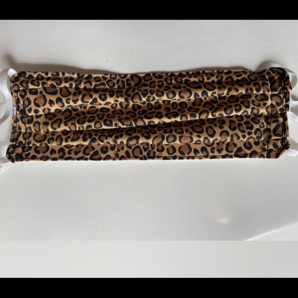 Cheetah Mask - Picture 2 of 3